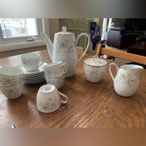 Noritake tea set with teapot, servers, cups and saucers
